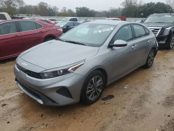 3KPF24AD6PE619894 2023 KIA FORTE - Image 1