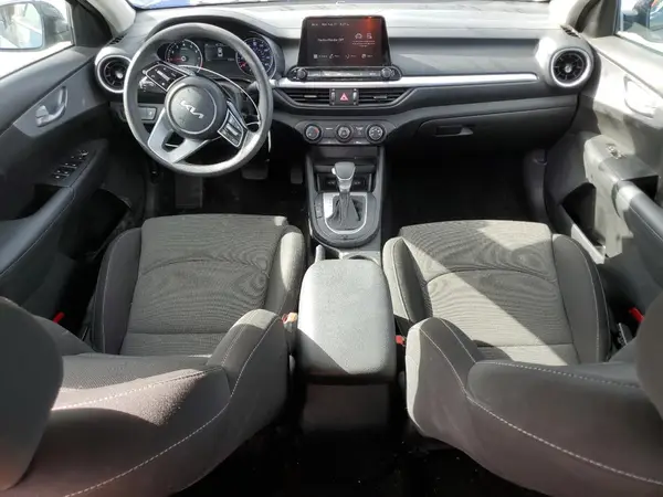 3KPF24AD6PE621676 2023 KIA FORTE - Image 8