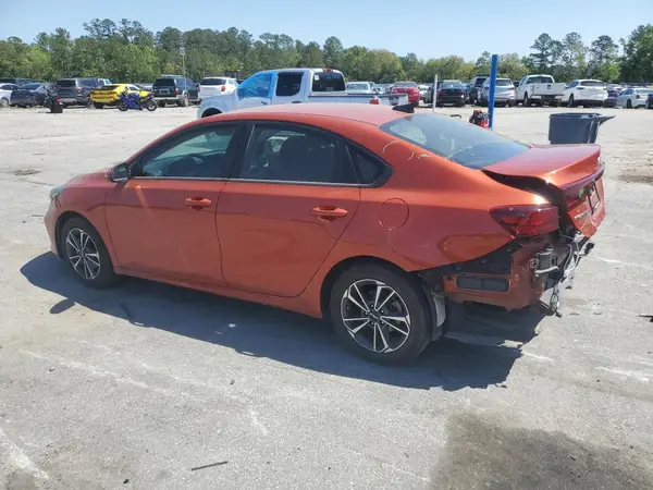 3KPF24AD6PE626389 2023 KIA FORTE - Image 2
