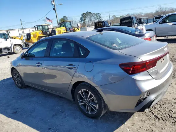 3KPF24AD6PE632127 2023 KIA FORTE - Image 2