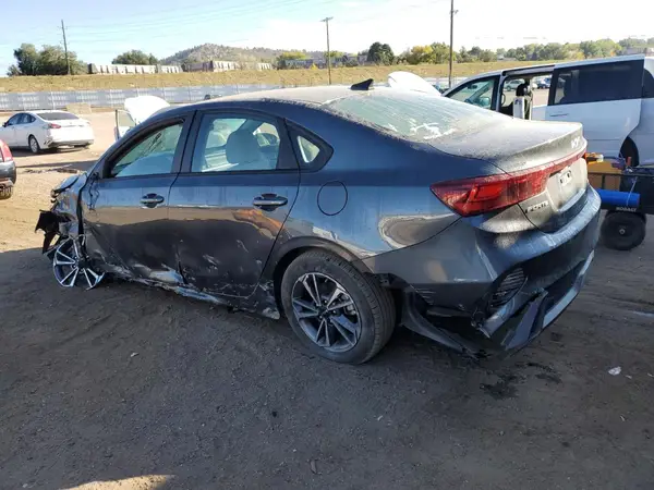 3KPF24AD6PE638039 2023 KIA FORTE - Image 2
