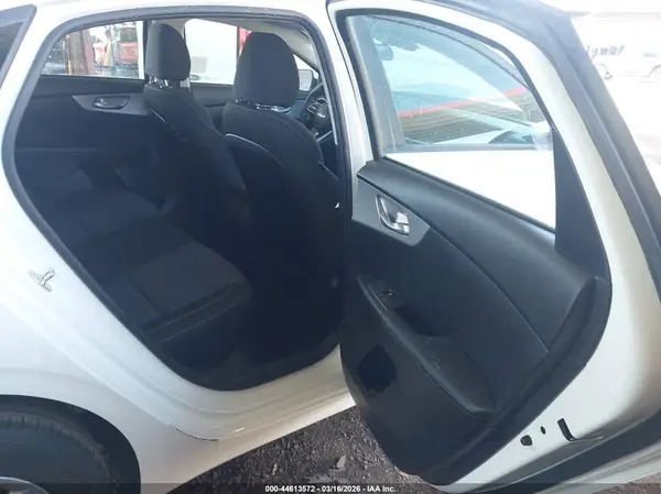 3KPF24AD6PE643354 2023 KIA FORTE - Image 8