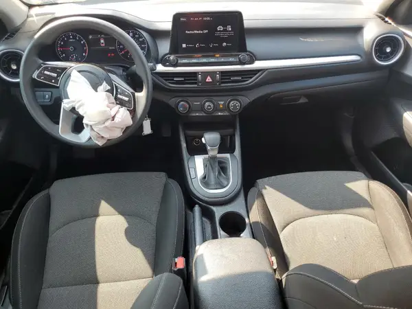 3KPF24AD6PE643712 2023 KIA FORTE - Image 8