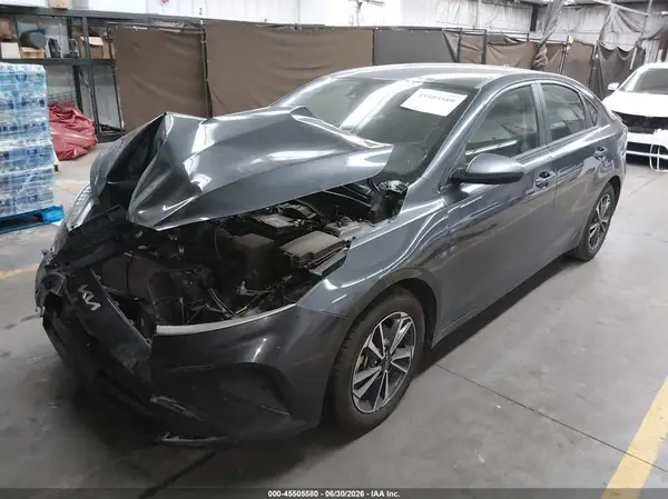 3KPF24AD6PE645086 2023 KIA FORTE - Image 2
