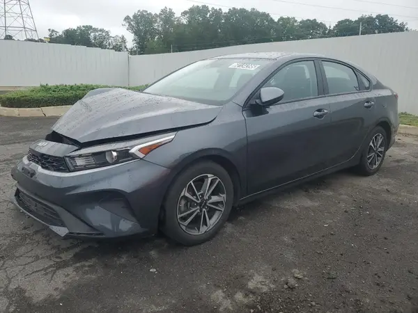 3KPF24AD6PE646710 2023 KIA FORTE - Image 1