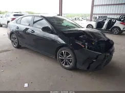 3KPF24AD6PE647081 2023 KIA FORTE