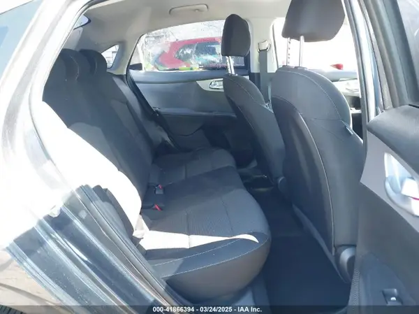 3KPF24AD6PE648764 2023 KIA FORTE - Image 8