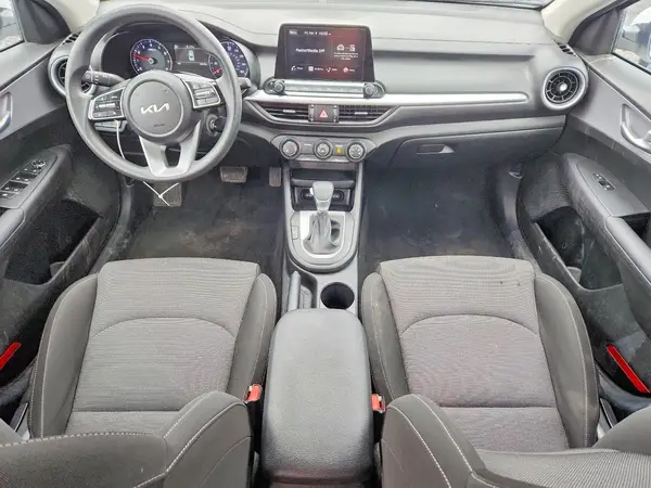 3KPF24AD6PE650286 2023 KIA FORTE - Image 8