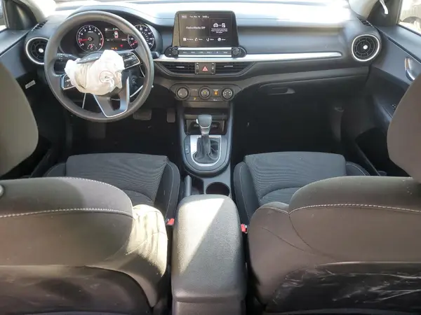 3KPF24AD6PE650708 2023 KIA FORTE - Image 8