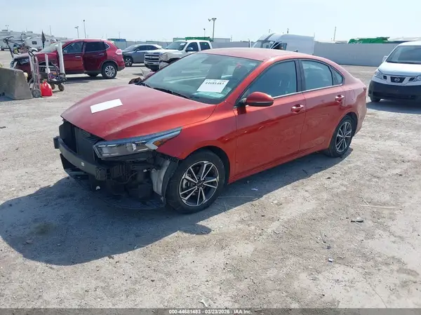 3KPF24AD6PE651633 2023 KIA FORTE - Image 2