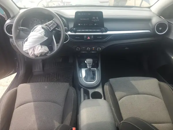 3KPF24AD6PE652930 2023 KIA FORTE - Image 8
