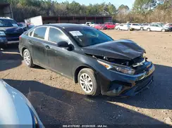3KPF24AD6PE654676 2023 KIA FORTE