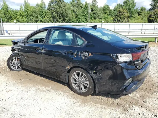 3KPF24AD6PE655553 2023 KIA FORTE - Image 2