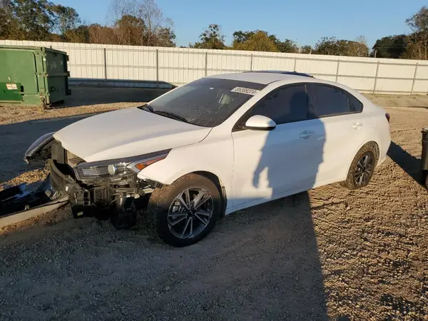 3KPF24AD6PE656315 2023 KIA FORTE - Image 1