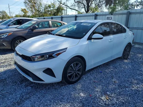 3KPF24AD6PE656329 2023 KIA FORTE - Image 1