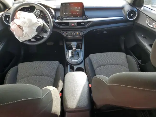 3KPF24AD6PE660610 2023 KIA FORTE - Image 8
