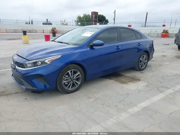 3KPF24AD6PE668271 2023 KIA FORTE - Image 2