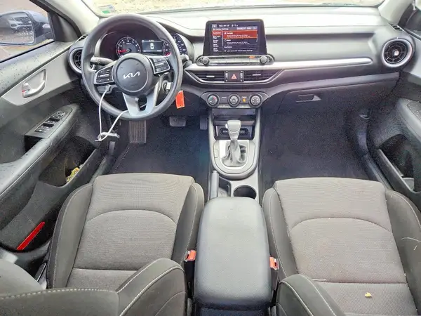 3KPF24AD6PE668710 2023 KIA FORTE - Image 8
