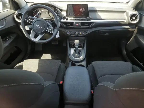 3KPF24AD6PE673633 2023 KIA FORTE - Image 8