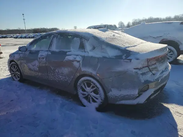 3KPF24AD6PE676290 2023 KIA FORTE - Image 2