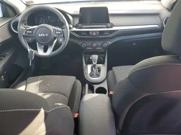 3KPF24AD6PE676290 2023 KIA FORTE - Image 8
