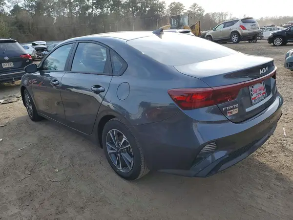 3KPF24AD6PE678508 2023 KIA FORTE - Image 2