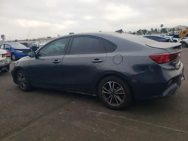 3KPF24AD6PE681781 2023 KIA FORTE - Image 2