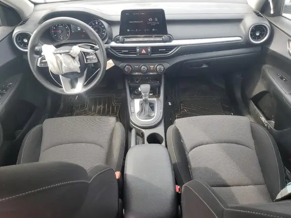 3KPF24AD6PE684857 2023 KIA FORTE - Image 8