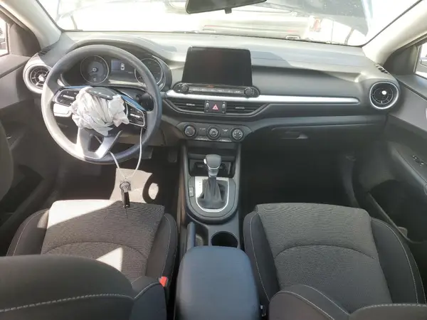 3KPF24AD6PE689007 2023 KIA FORTE - Image 8