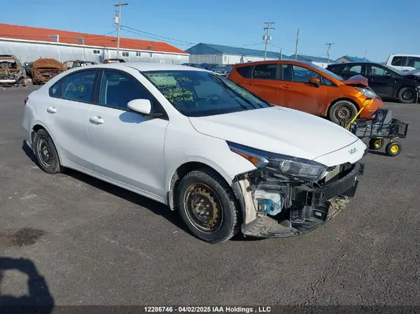 3KPF24AD6PE708428 2023 KIA FORTE - Image 1