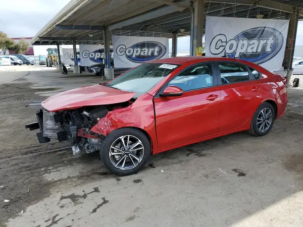 3KPF24AD6RE698650 2024 KIA FORTE - Image 1