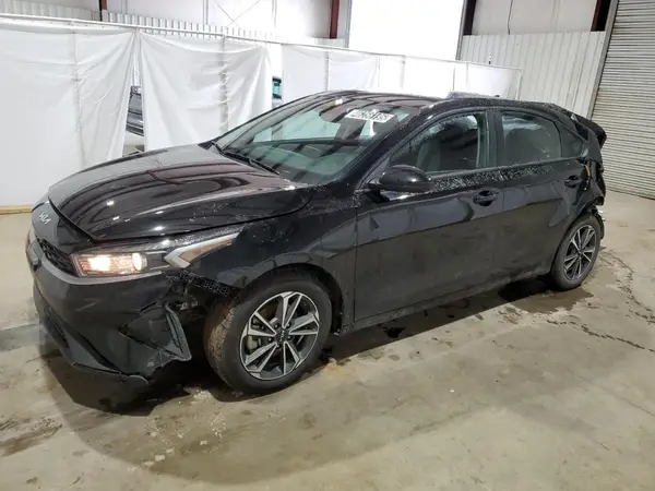 3KPF24AD6RE701773 2024 KIA FORTE - Image 1