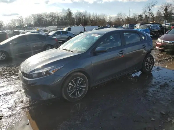 3KPF24AD6RE708707 2024 KIA FORTE - Image 1
