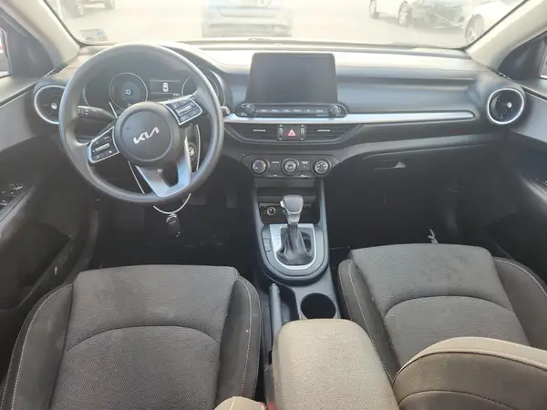 3KPF24AD6RE712630 2024 KIA FORTE - Image 8