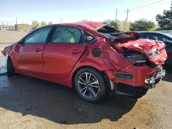 3KPF24AD6RE713471 2024 KIA FORTE - Image 2
