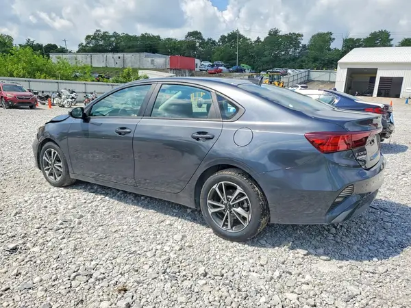 3KPF24AD6RE719531 2024 KIA FORTE - Image 2