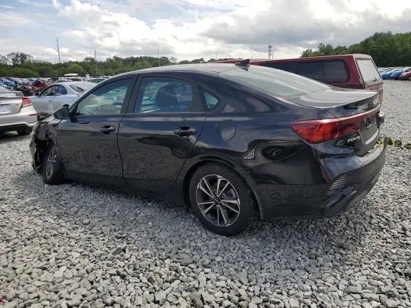 3KPF24AD6RE720517 2024 KIA FORTE - Image 2