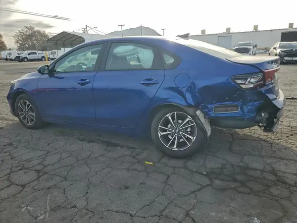 3KPF24AD6RE722901 2024 KIA FORTE - Image 2