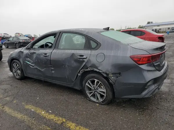 3KPF24AD6RE723630 2024 KIA FORTE - Image 2