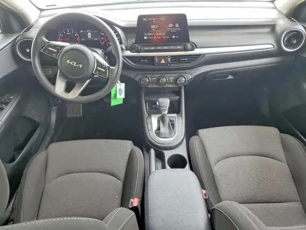 3KPF24AD6RE730111 2024 KIA FORTE - Image 8