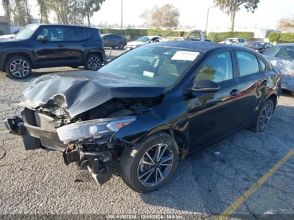 3KPF24AD6RE730514 2024 KIA FORTE - Image 2