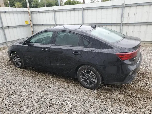 3KPF24AD6RE730917 2024 KIA FORTE - Image 2