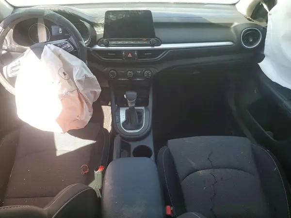 3KPF24AD6RE731677 2024 KIA FORTE - Image 8