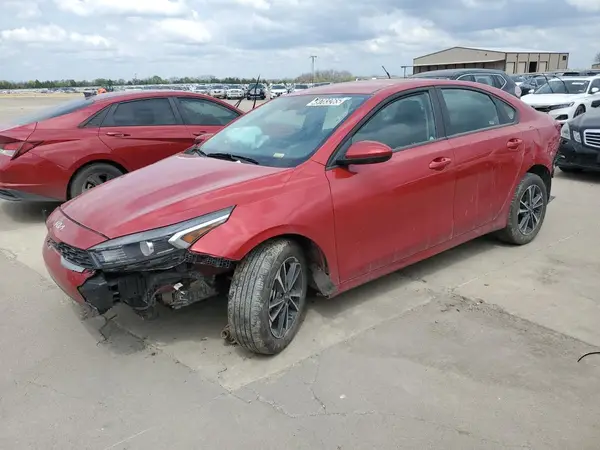 3KPF24AD6RE741187 2024 KIA FORTE - Image 1