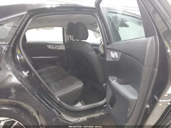 3KPF24AD6RE741836 2024 KIA FORTE - Image 8