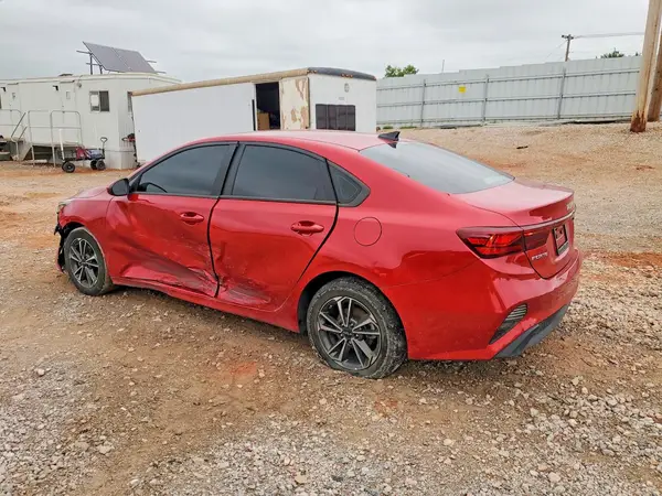 3KPF24AD6RE744249 2024 KIA FORTE - Image 2