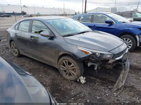 3KPF24AD6RE751590 2024 KIA FORTE - Image 1