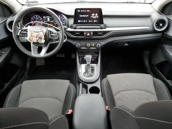 3KPF24AD6RE760337 2024 KIA FORTE - Image 8