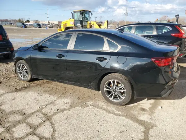 3KPF24AD6RE762055 2024 KIA FORTE - Image 2