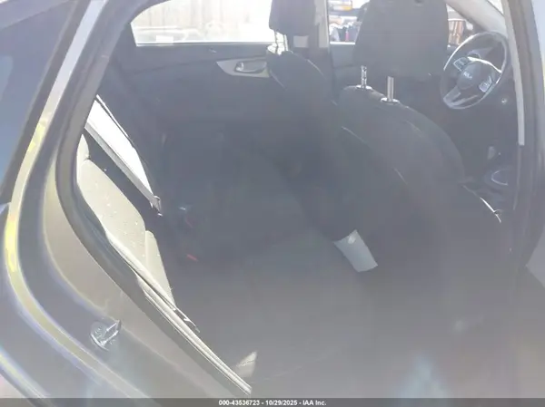 3KPF24AD6RE764338 2024 KIA FORTE - Image 8